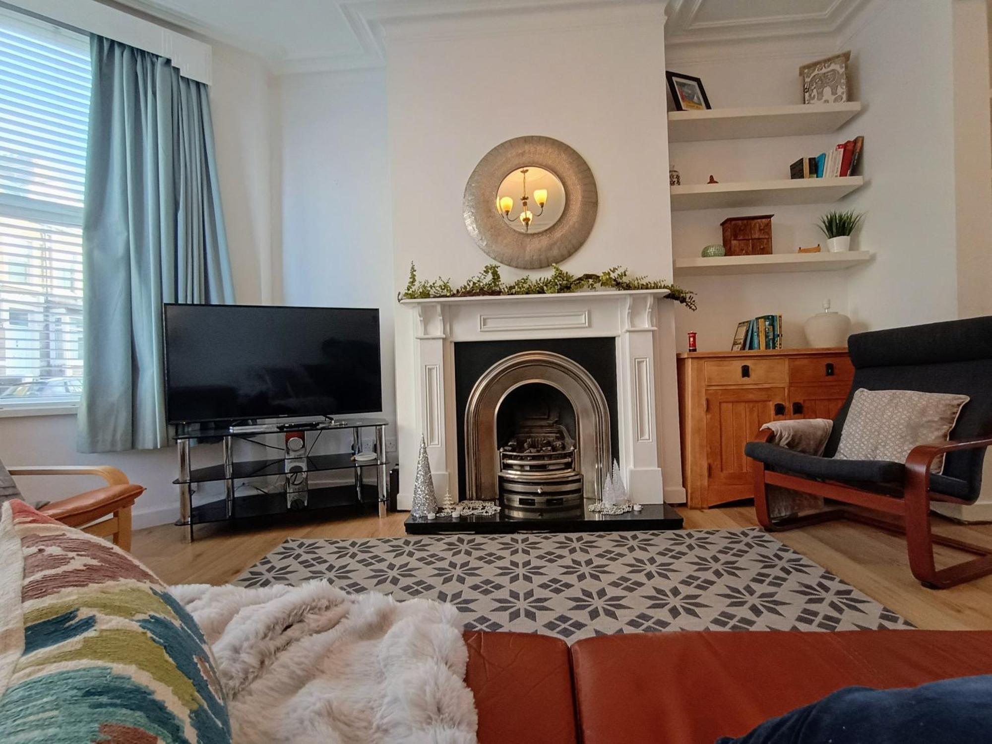 4 Bed House Sea Views Benji's By The Morecambe